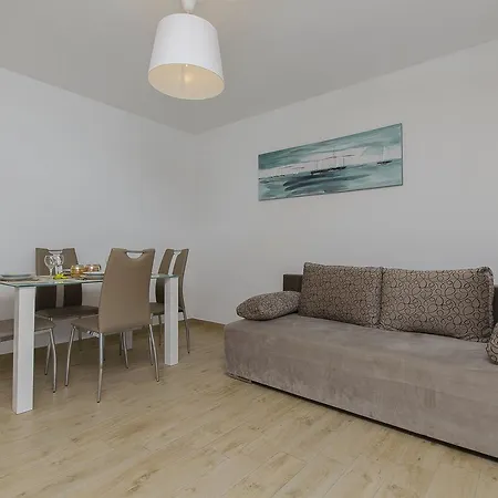 Apartments Sanja Primosten Exterior photo