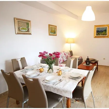 Apartments Sanja Primosten Exterior photo