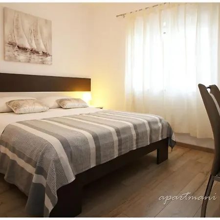 Apartments Sanja Primosten Exterior photo